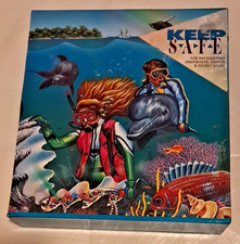 VTG 90s Keep Safe by Climax 3-Ring Binder Graphics Whale Dolphin Diver B8F