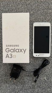 Samsung Galaxy A3 (2016) SM-A310F weiss 4,7"