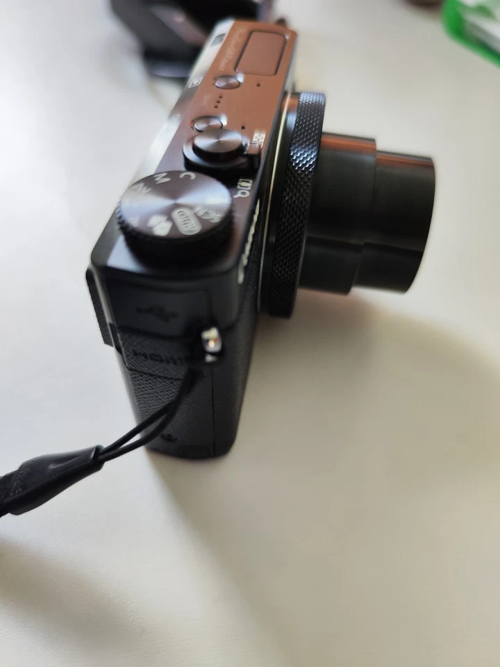 Canon PowerShot G9X Mark II Digitalkamera, Schwarz - Bild 2 von 4