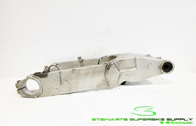 1995 - 2001 KAWASAKI ZX11 OEM REAR WHEEL SWINGARM SUSPENSION SWING