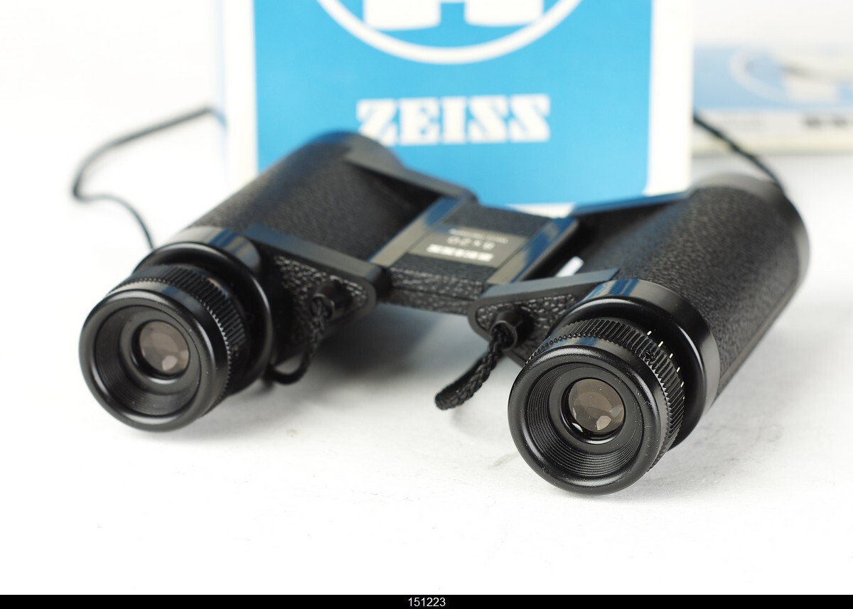 ZEISS 8X20 BINOCULARS WEST GERMANY MINT BOX | eBay ZEISS 8X20 BINOCULARS WEST GERMANY MINT BOX | eBay