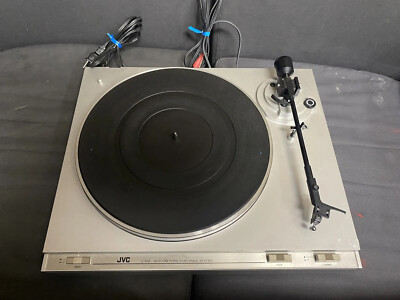 Vintage JVC L-A10 Turntable Play Auto-Return /FOR PARTS /REPAIR NO