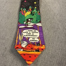 VINTAGE 90's Looney Tunes Marvin the Martian Daffy Bugs Bunny Tie