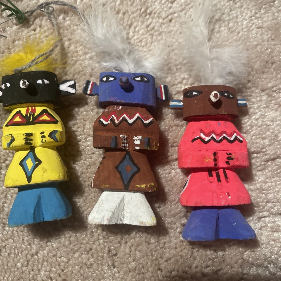 4 muñecas Kachina estilo antiguo Hopi Route 66 pintadas a mano 3" más adorno de mocasín Foto 2 de 4