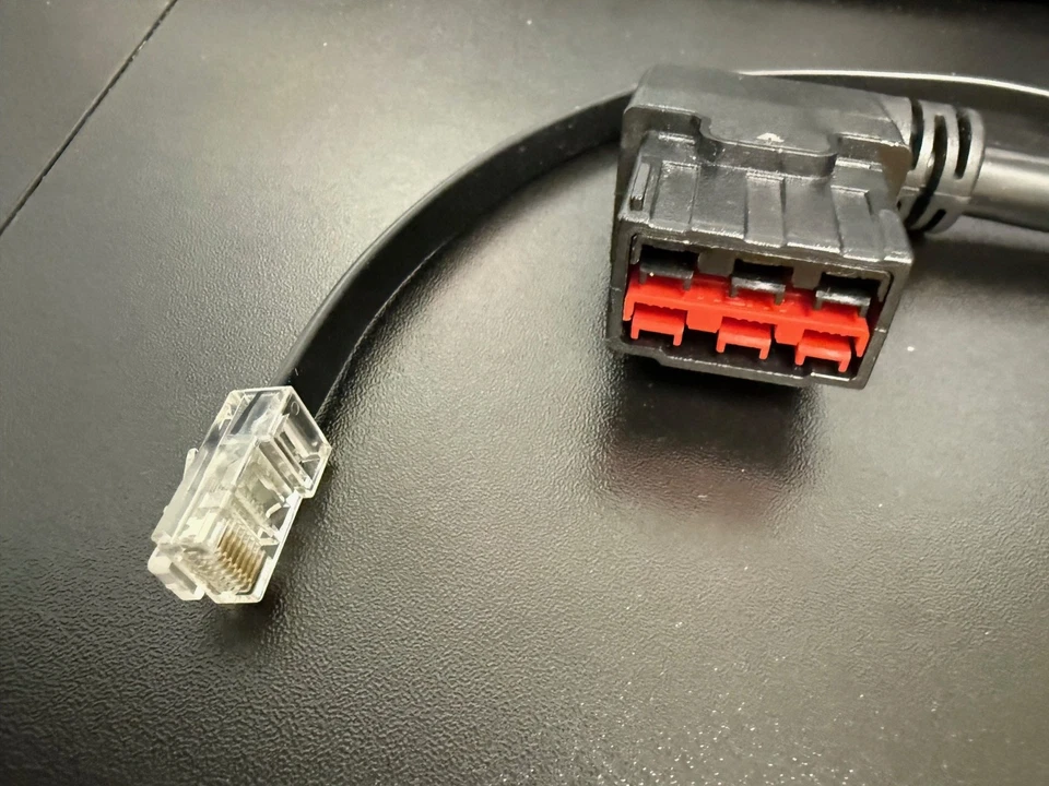 Eaton UPS Battery Extension Cable for 72V Extended Battery Module+ ETHERNET 35cm - Image 3 of 4