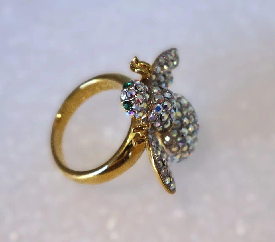 Anillo Joan Rivers Aprendiz Ganador Abeja Aroura Borealis Talla 8 Chapado en Oro Foto 3 de 4
