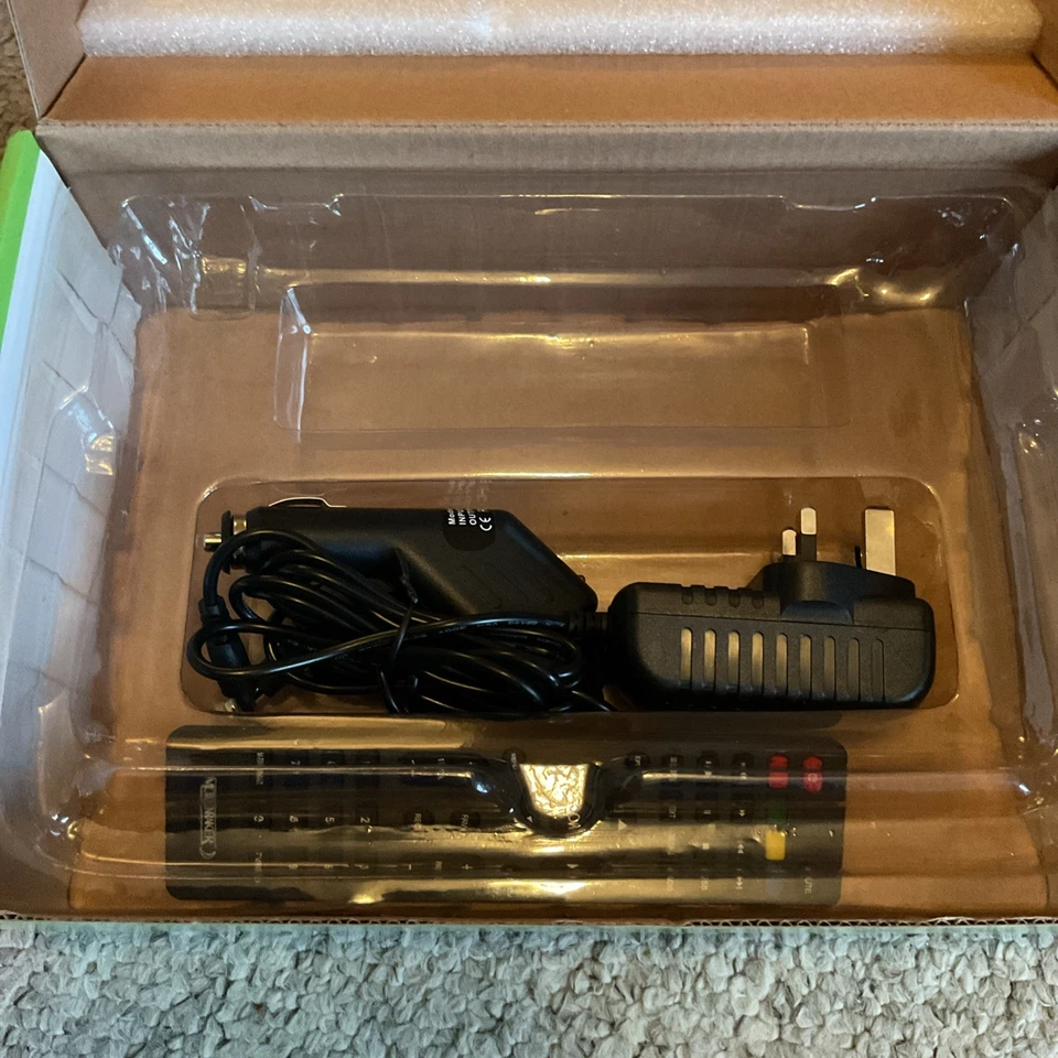 Lorry Van LCD MINI TV Receives free to air channels DVB-W9 9" - 12 24 240V - Image 3 of 4