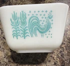 Pyrex 501-B Turquoise 1-1/2 Cup Amish Butterprint Refrigerator Dish