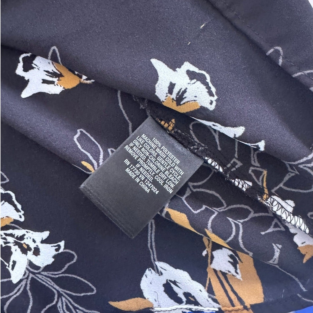 Mossimo Medium Polyester Black Floral Sleeveless … - image 4