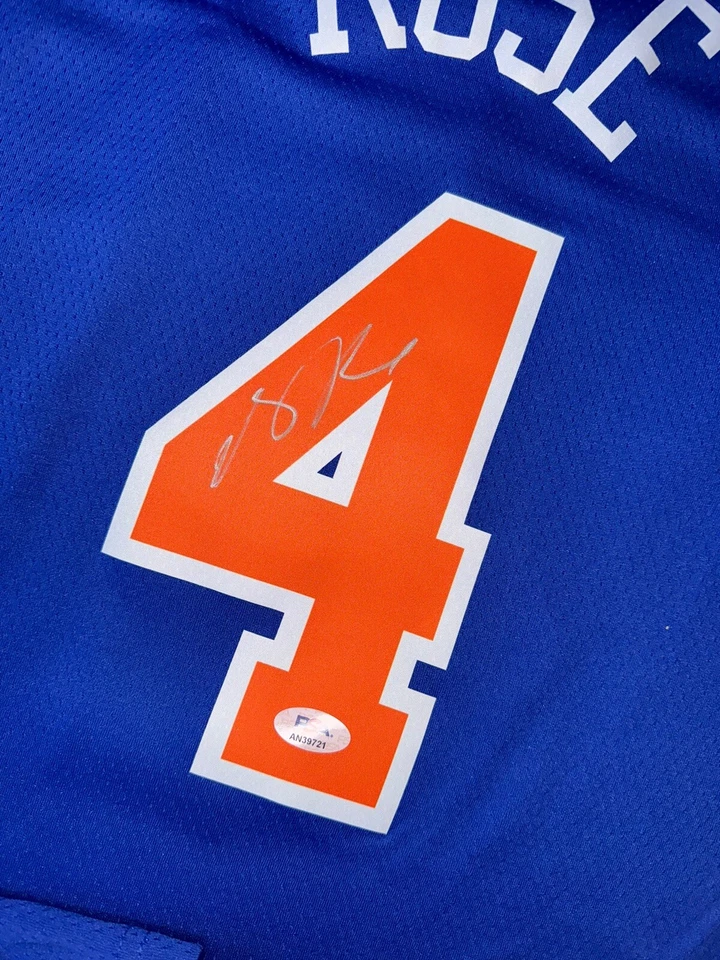 DERRICK ROSE SIGNED NEW YORK KNICKS NBA SWINGMAN JERSEY BULLS MVP  w/ COA PSA - Image 4 of 4