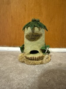 Crabworx Diner For hermit Crabs