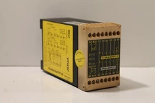 Jokab safety JSR2A 24VAC/DC Relay security module