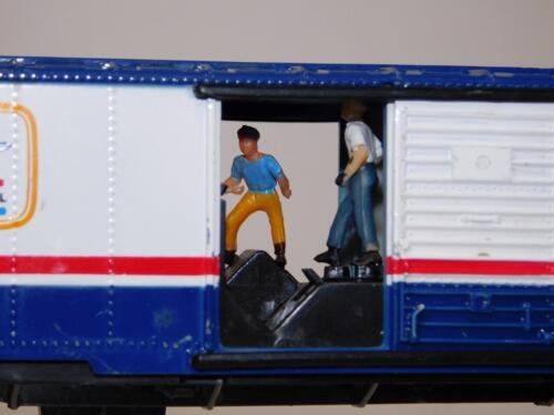 TYCO 920 USPS Operating USPS 40' boxcar HO Scale C-7 w/button track activator - Picture 6 of 24
