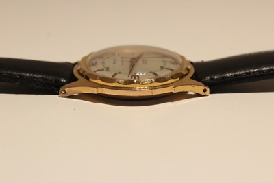 Reluxうれっこ VINTAGE BEAUTIFUL GOLD PLATED SWISS MEN'S MECHANICAL 34mm WATCH