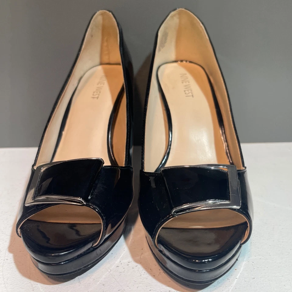 ~Size 9M~Nine West 4" Pumps Heels Black Faux Patent Leather Peep Toe with Buckle - Image 2 of 4