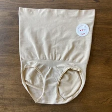 Spanx Red Hot Flat Out Flawless Panty Medium Soft Nude Firm Control - NWT