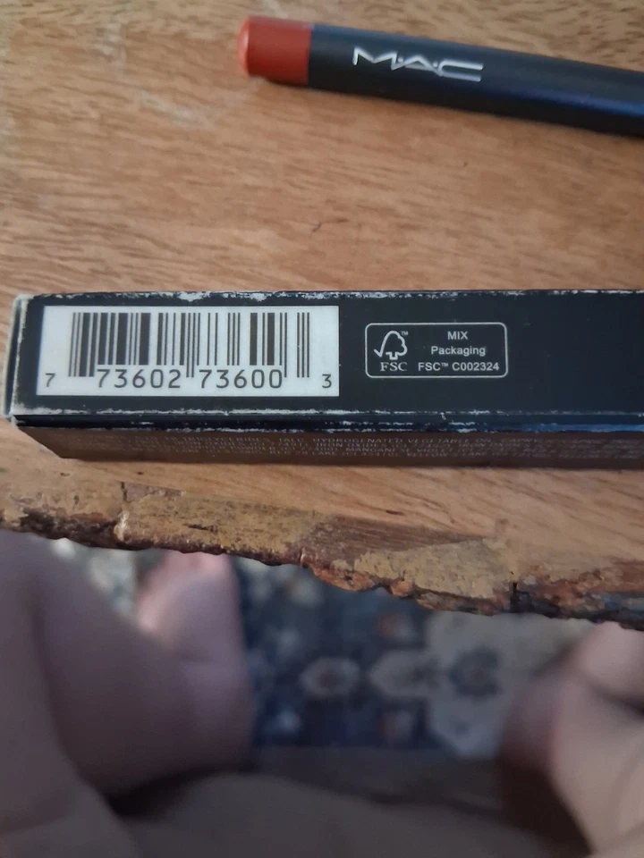 Mac Lip Pencil Crayon A Levers Chili Rimmed - Full Size 1.45 g / 0.05 Oz. NIB - Image 3 of 4