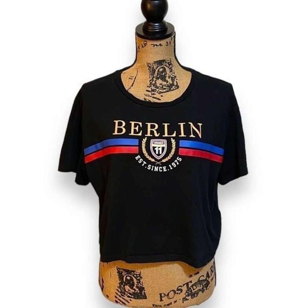 Divided H&M Berlin Crop Top T-Shirt Size Large Black