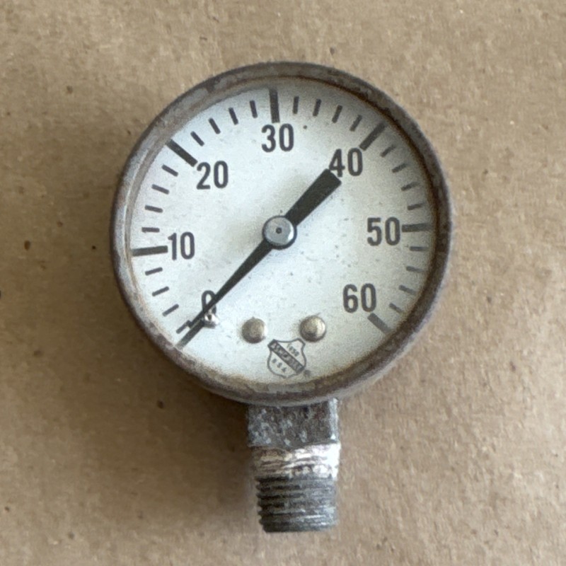 Ashcroft 60 psi Bottom Mount Mechanical Air Pressure Gauge Dial Threaded Fitting