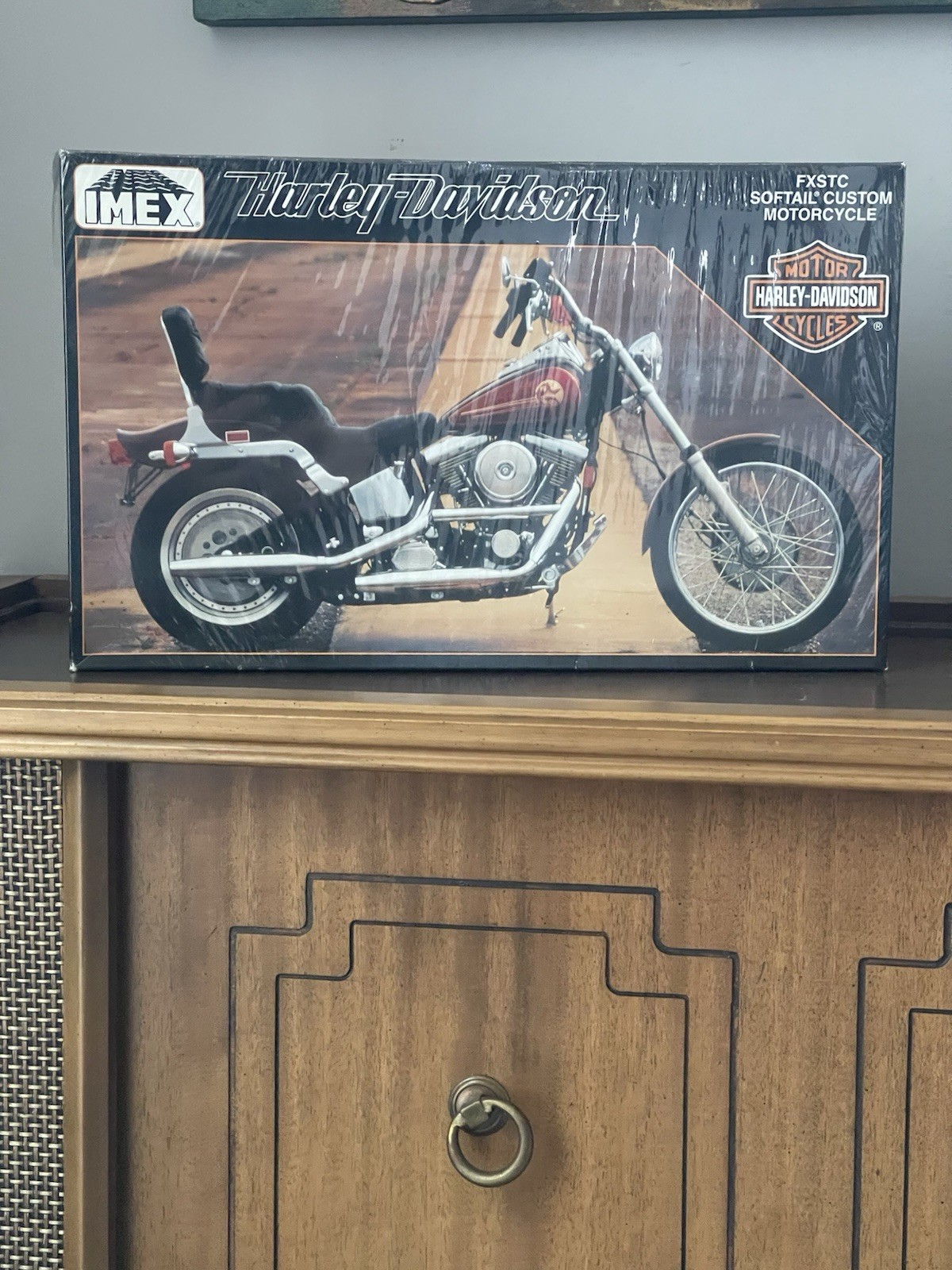 #402 Softtail Custom 1:9 Scale Vintage!  Sealed!
