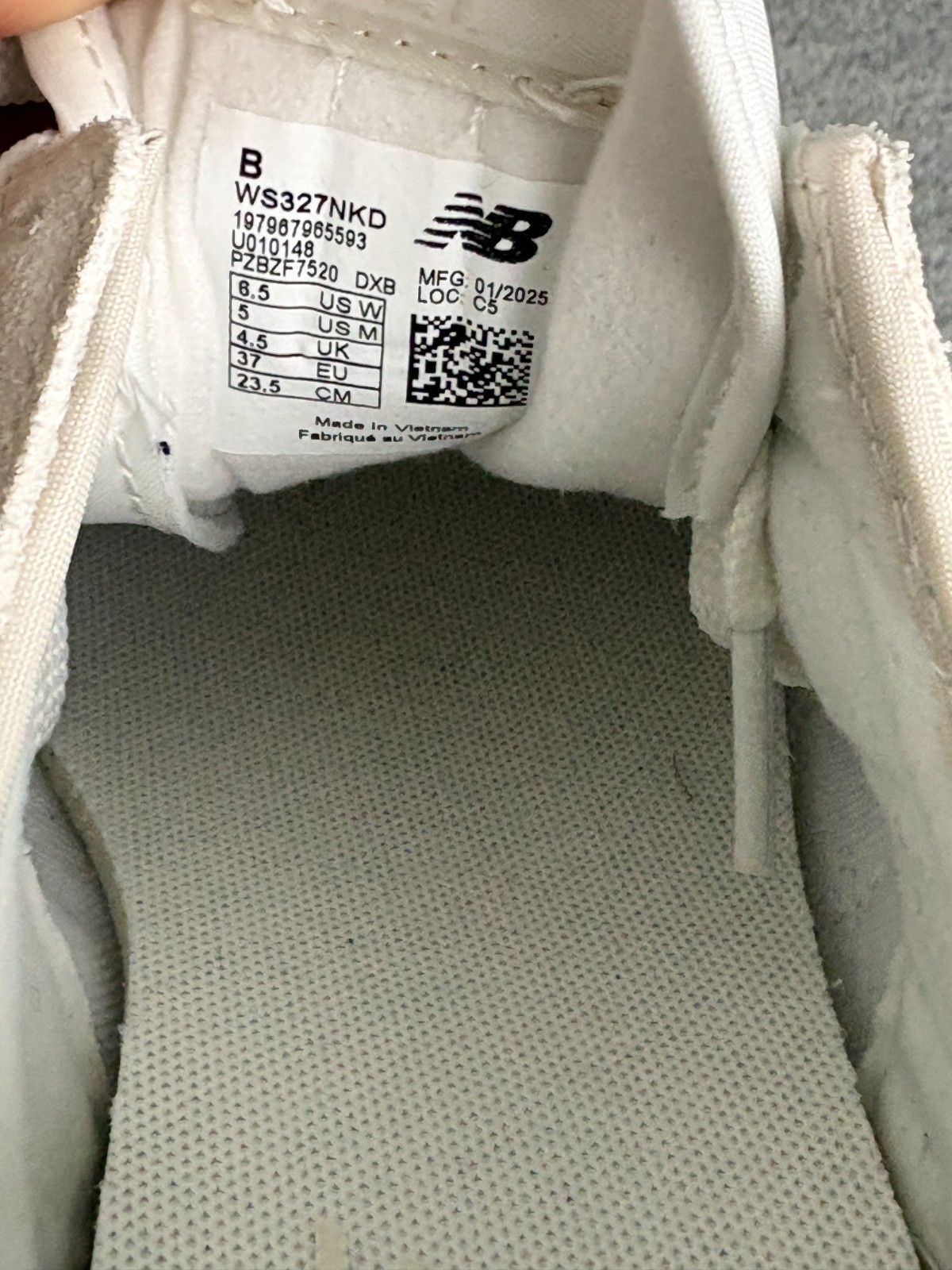 New Balance 327 Lifestyle Sneakers Womens 6.5 M Beige White Walking Comfort thumbnail 10