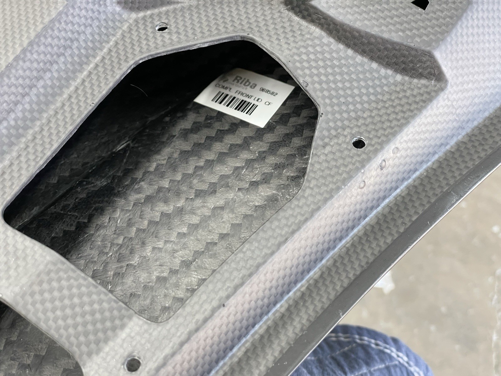 Ferrari 488 PISTA Front hood Carbon Fiber New OEM, Part number: 968582