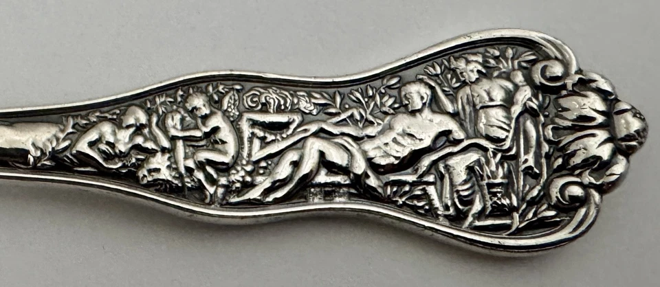 TIFFANY OLYMPIAN STERLING 8” DINNER FORK OLD ONE BEAUTIFUL NEVER MONOGRAMED - Image 2 of 4