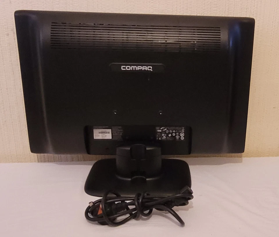 Compaq Q2159 21.5" Display Monitor - Image 2 of 4