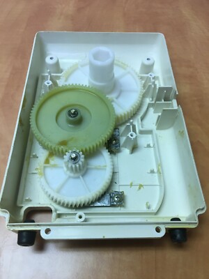 Ronco Popeil Pasta Maker P400 GEAR ASSY & REAR PANEL Replacement Assy