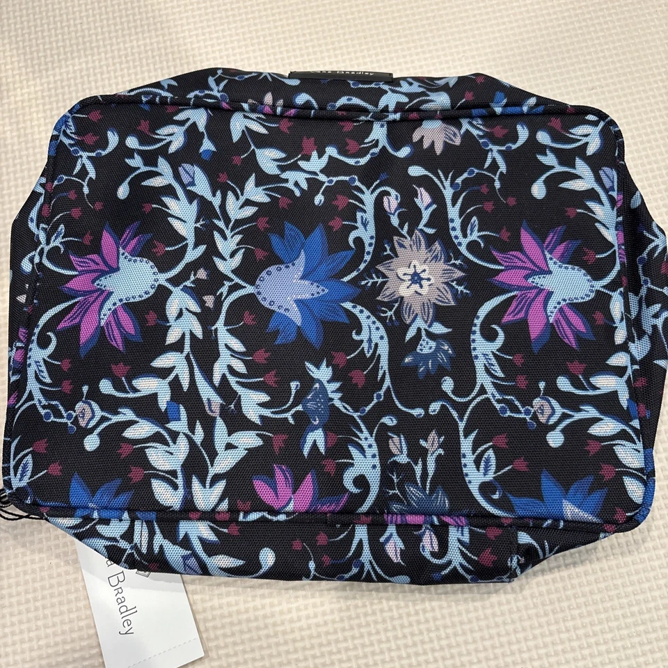 Vera Bradley Lighten Up Travel Set With Packing Cube Bramble Vines New - Image 2 of 2