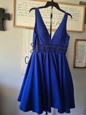 Leena for Mac Duggal Blue Size 8 Beaded Sequin Tulle V-Neck Fit & Flare Dress