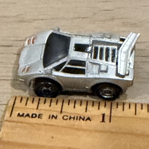 Micro Machines Vintage Silver Lamborghini Countach 1988 Funrise Retro  - Afbeelding 7 van 8