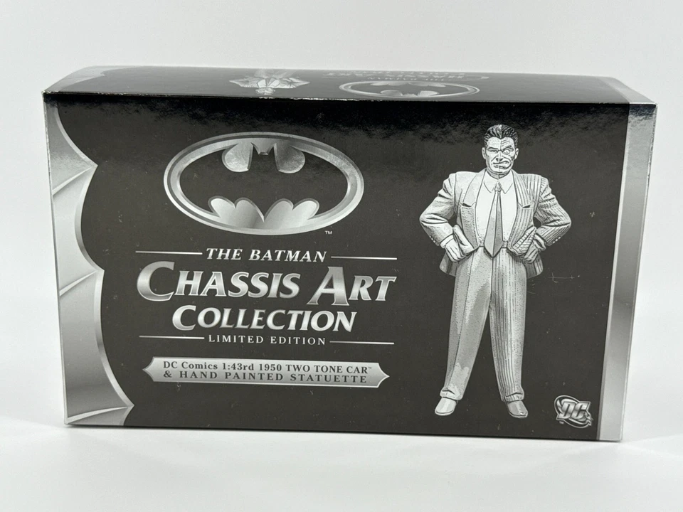 Corgi DC Batman Chassis Art 1950 Two Tone Car & Two-Face Statue Ltd Ed 1:43 NEW - Image 2 of 4