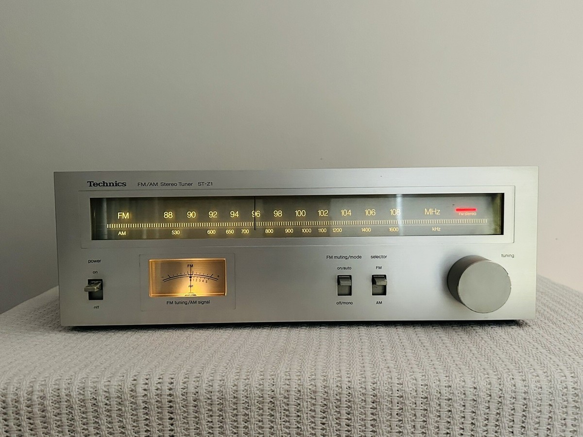 Technics ST-Z1 ステレオアンプ Technics ST-Z1 ステレオアンプ （TECHNICS ST-Z1 fm/am stereo