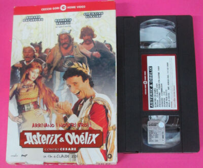 VHS*film ASTERIX & OBELIX CONTRO CESARE 1999 Benigni CECCHI GORI (F125) no dvd