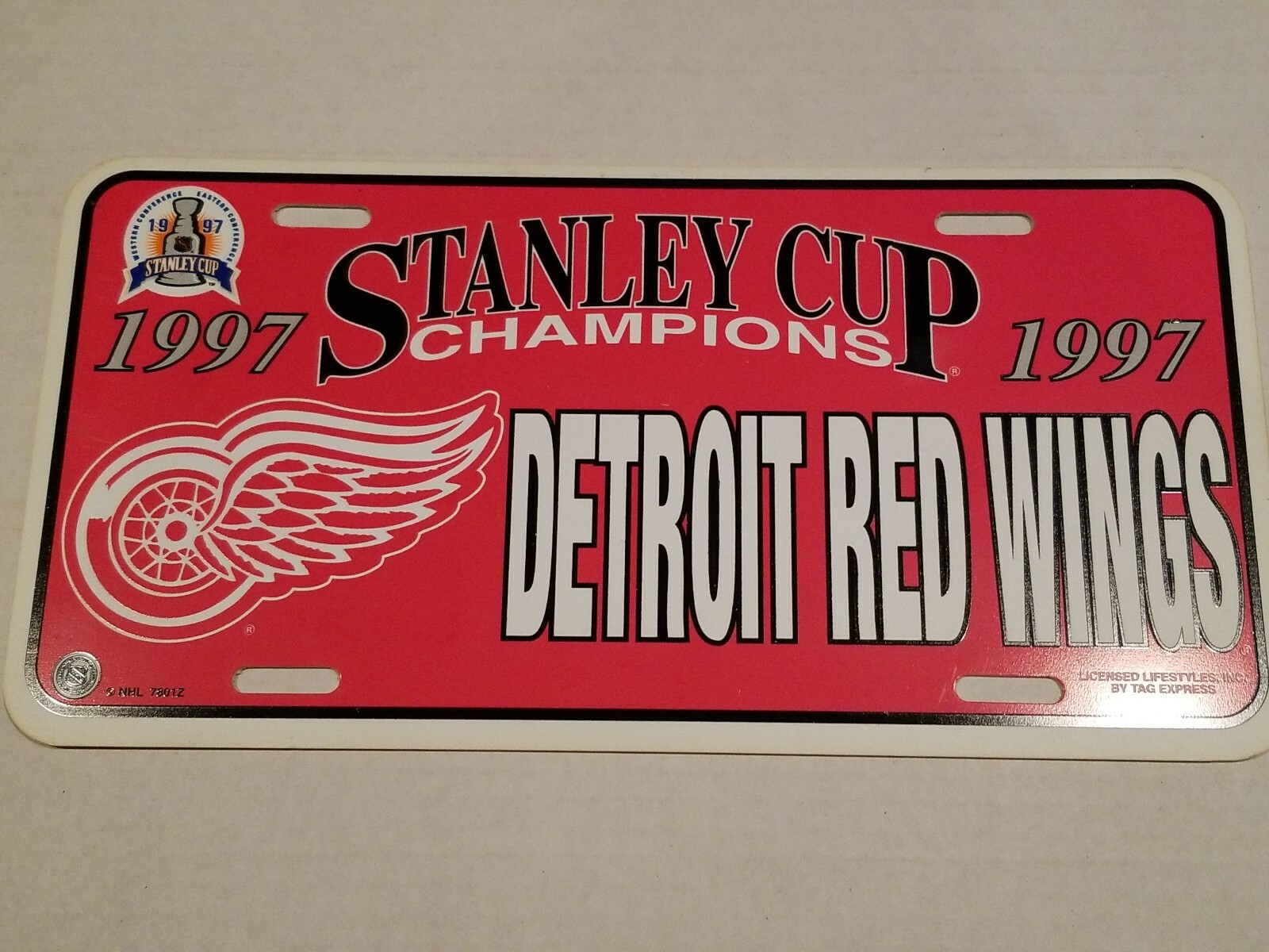 VINTAGE 1997 DETROIT RED WINGS license plateSTANLEY CUP CHAMPIONS MINT eBay