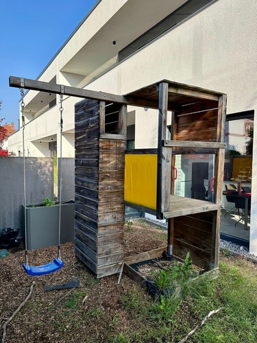 Wickey Smart Cube Kletterturm mit Schaukel und Sandkasten (Farbe Gelb) - Bild 5 von 6
