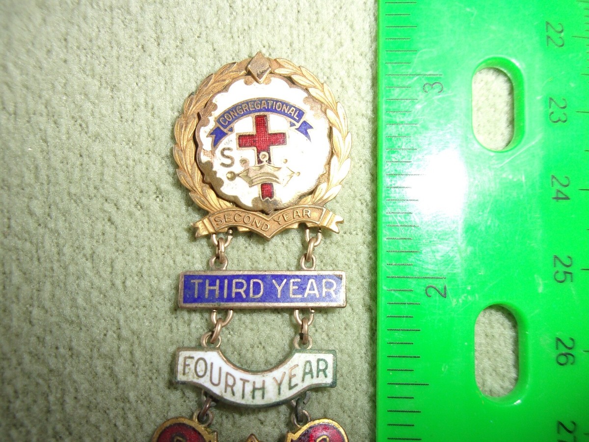 Vintage Congregational Enameled Pin Church Clergy member 7 yrs