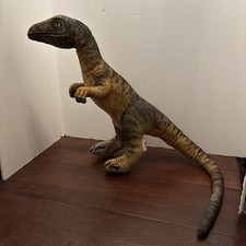 Jurassic Park Dakin 32  Plush Stuffed Velociraptor Raptor Vtg 1992