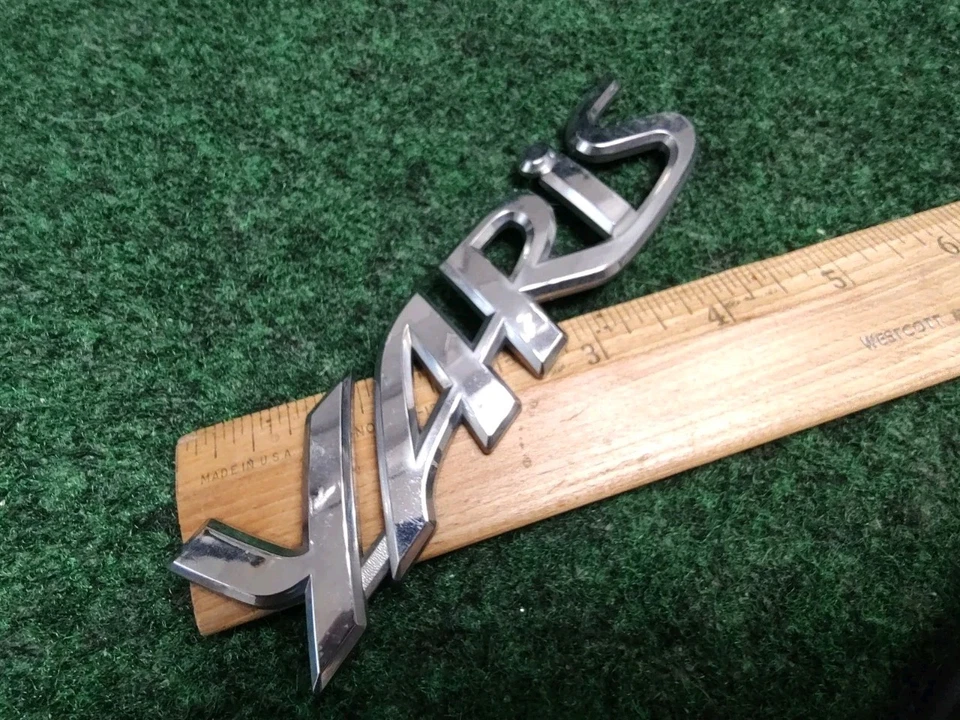 Toyota Yaris 2006-2011 emblema trasero logotipo insignia símbolo letras cromadas OEM 5S5 Foto 3 de 4