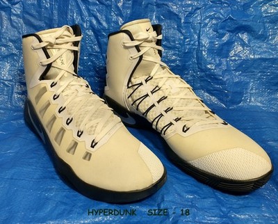 NIKE HYPERDUNK  2016  -  SIZE 18  -  STYLE 856483-100