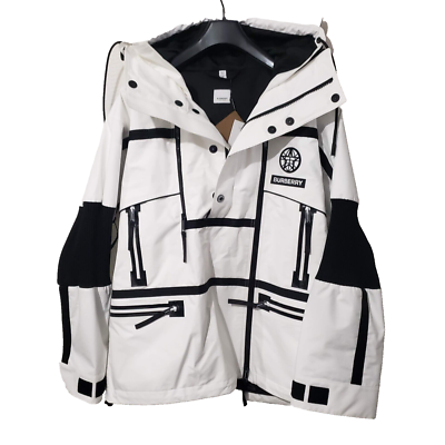BURBERRY Men Italy Made Globe Graphic Reconstructed Optic White