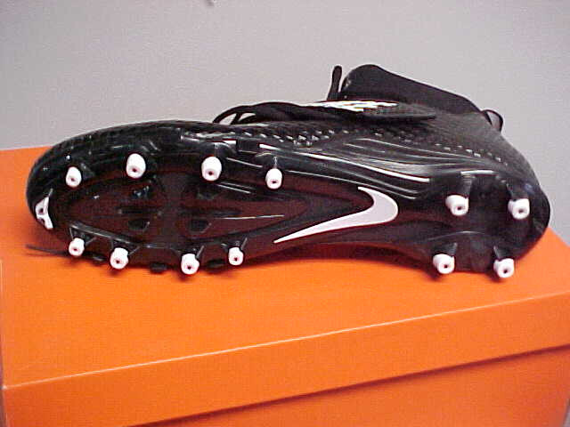 NIKE LUNARBEAST PRO TD CF SIZE 16 FOOTBALL CLEATS BLACK AND  display picture 1
