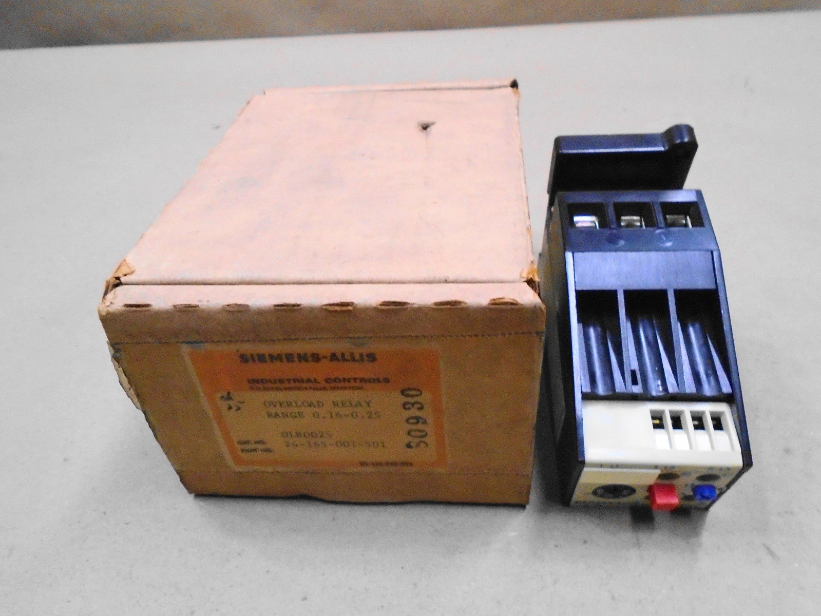 NEW SiemensAllis OLR0025 Overload Relay Range 0.160.25 600 Volt Max