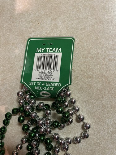 16 Each Mardi Gras Beads St Patricks Day Green And Silver Necklaces Party Favor - Picture 4 of 4