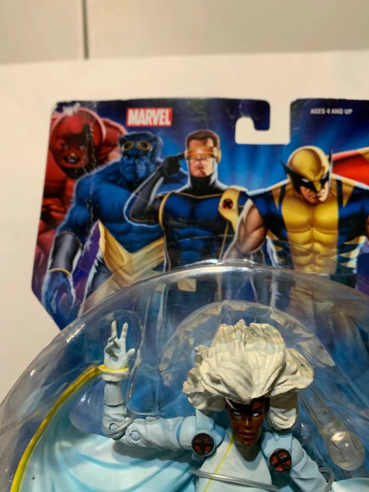 TERNO Toybiz Marvel Legends X-Men Classics Storm branco uniforme figura - Imagem 3 de 4