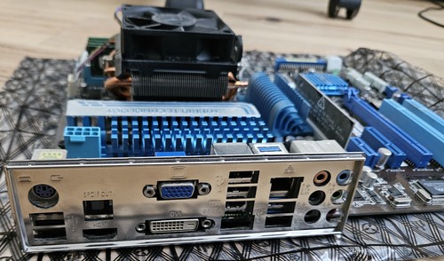 ASUS M4A89GTD PRO/USB3 AMD Phenom II x6 1055T 2.8GHz 8GB RAM DDR3 Switch Card - Afbeelding 4 van 4