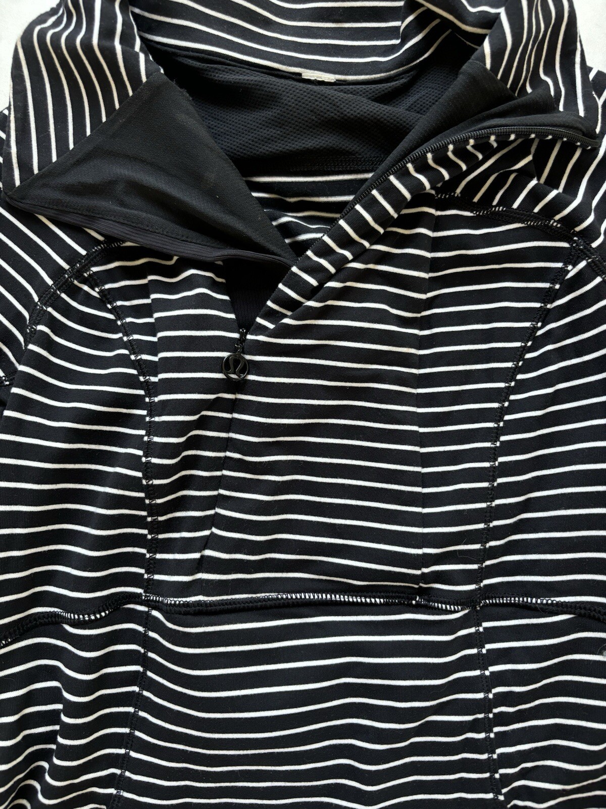 LULULEMON - BASE RUNNER PULLOVER HALF ZIP Paralle… - image 2