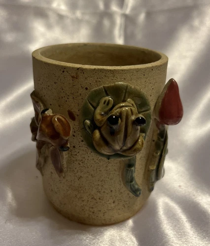 Vintage Art Pottery Vase Planter Tumbler Applied Frog Goldfish Flower Signed