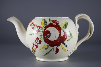 Antike englische Creamware Teekanne, wohl Yorkshire, um 1775